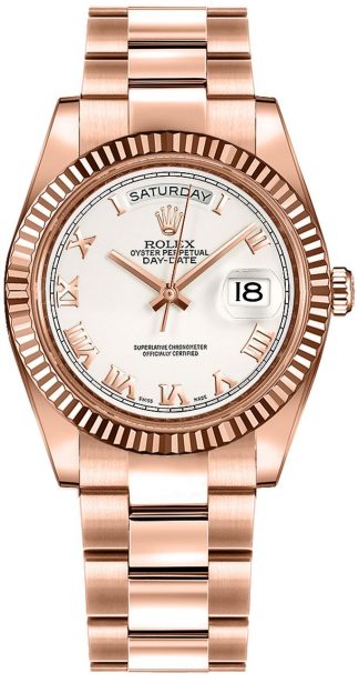 replique Montre Rolex Day-Date 36 en or blanc à chiffres romains 118235